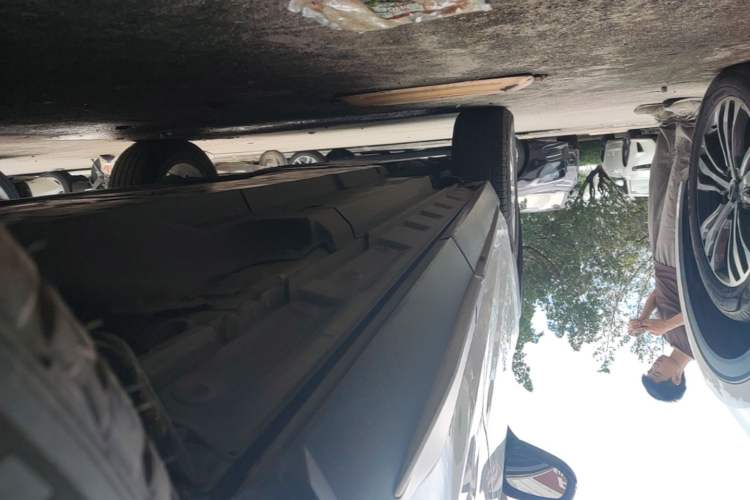 Used Toyota Wildlander 2021 2.0L CVT Two-Wheel Drive Luxury Edition Left Side Sill