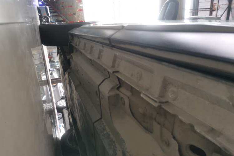 Used Toyota Wildlander 2021 2.0L CVT 4x4 Luxury Edition Left Side Sill