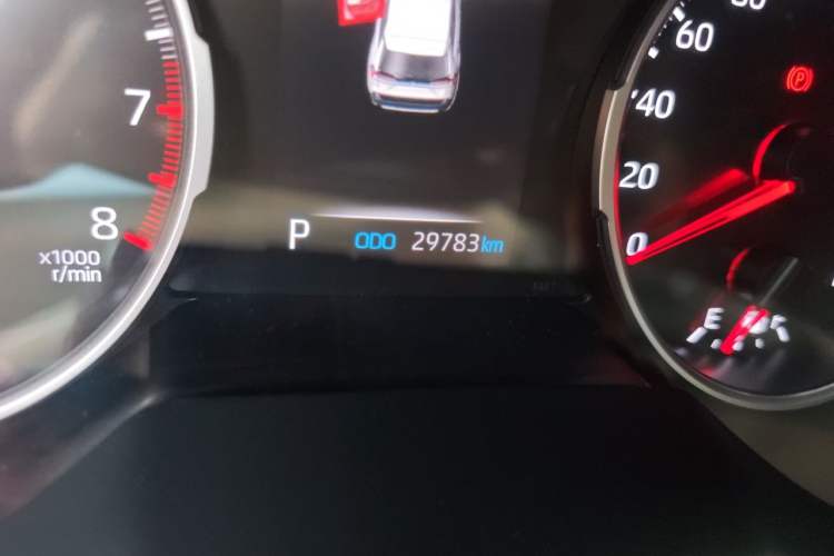 Used Toyota Wildlander 2021 2.0L CVT 4x4 Luxury Edition Odometer Close Up