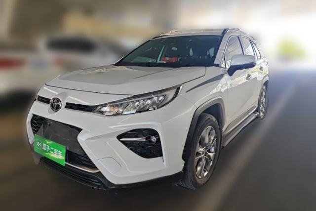 Używany Toyota Wildlander 2021 2.0L CVT 4x4 Luxury Edition
