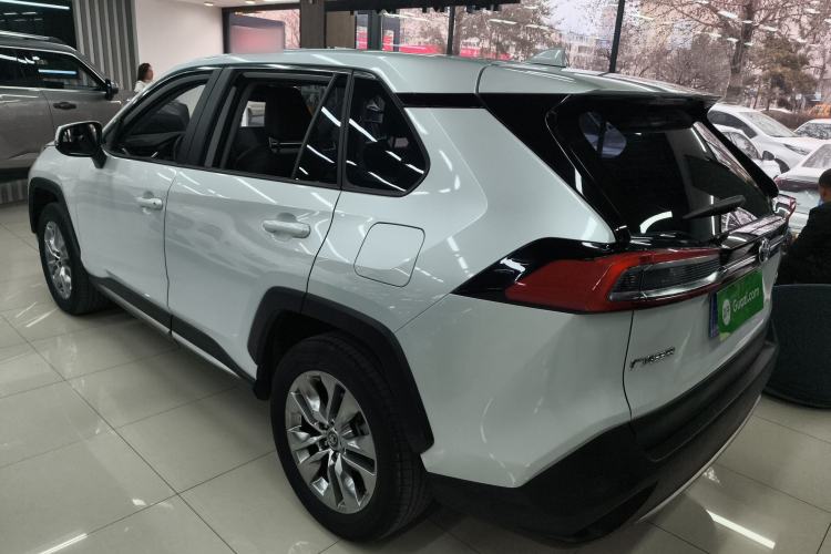 Used Toyota Wildlander 2021 2.0L CVT Two-Wheel Drive Luxury Edition Rear Left 45 Deg