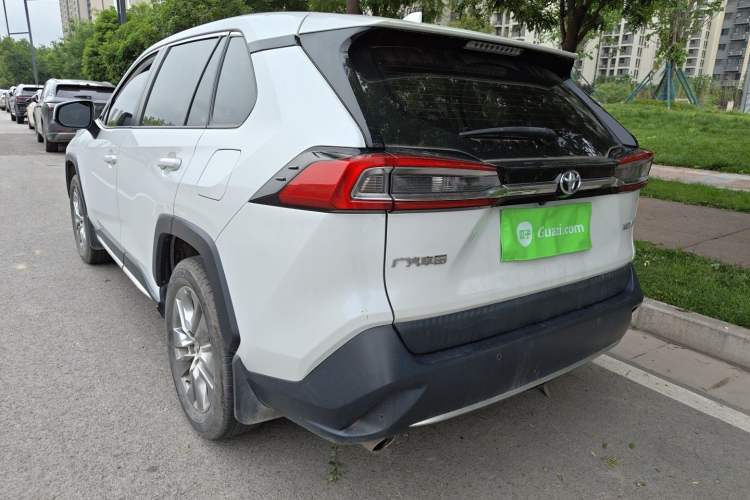 Used Toyota Wildlander 2021 2.0L CVT Two-Wheel Drive Luxury Edition Rear Left 45 Deg