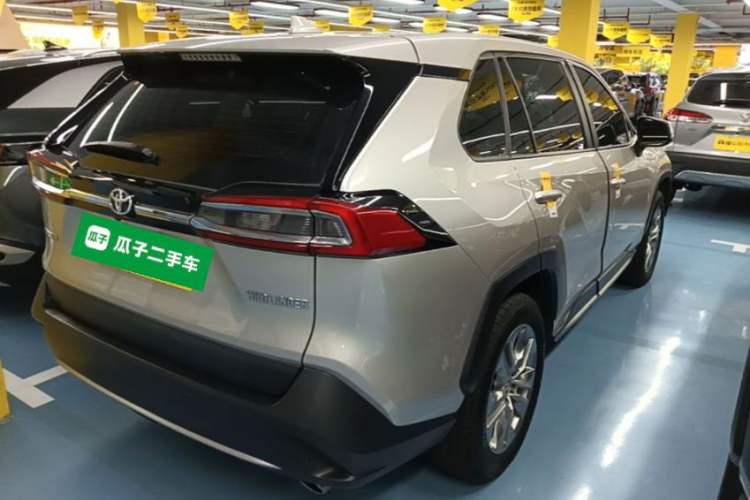 Used Toyota Wildlander 2021 2.0L CVT Two-Wheel Drive Luxury Edition Rear Right 45 Deg