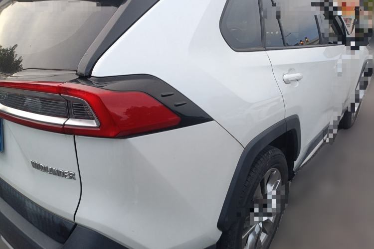 Used Toyota Wildlander 2021 2.0L CVT Two-Wheel Drive Luxury Edition Rear Right 45 Deg