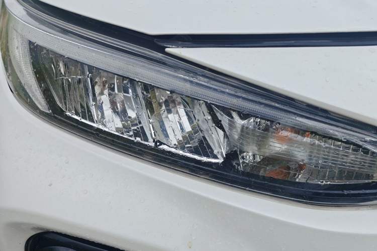 Used Toyota Wildlander 2021 2.0L CVT Two-Wheel Drive Luxury Edition Right Front Headlight