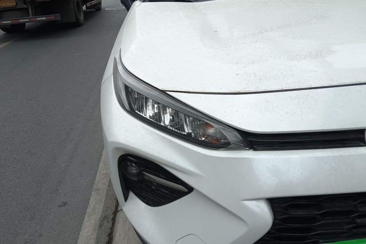 Used Toyota Wildlander 2021 2.0L CVT Two-Wheel Drive Luxury Edition Right Front Headlight