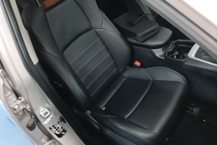 Used Toyota Wildlander 2021 2.0L CVT Two-Wheel Drive Luxury Edition Right Front Seat