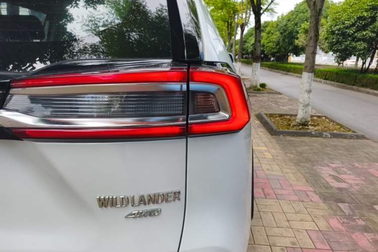 Used Toyota Wildlander 2021 2.0L CVT 4x4 Luxury Edition Right Rear Taillight