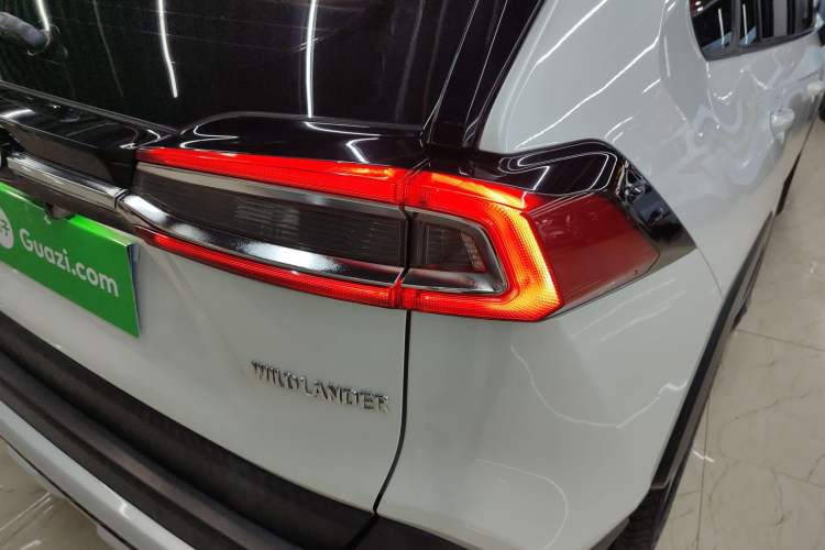 Used Toyota Wildlander 2021 2.0L CVT Two-Wheel Drive Luxury Edition Right Rear Taillight
