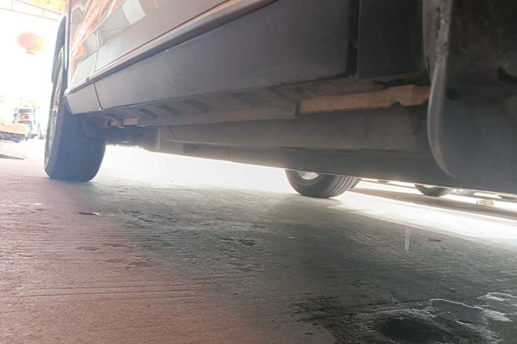 Used Toyota Wildlander 2021 2.0L CVT Two-Wheel Drive Luxury Edition Right Side Sill