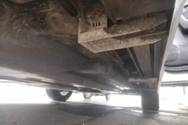 Used Toyota Wildlander 2021 2.0L CVT 4x4 Luxury Edition Right Side Sill
