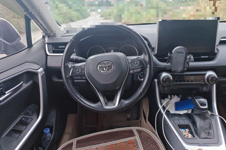 Used Toyota Wildlander 2021 2.0L CVT Two-Wheel Drive Luxury Edition Steering Wheel