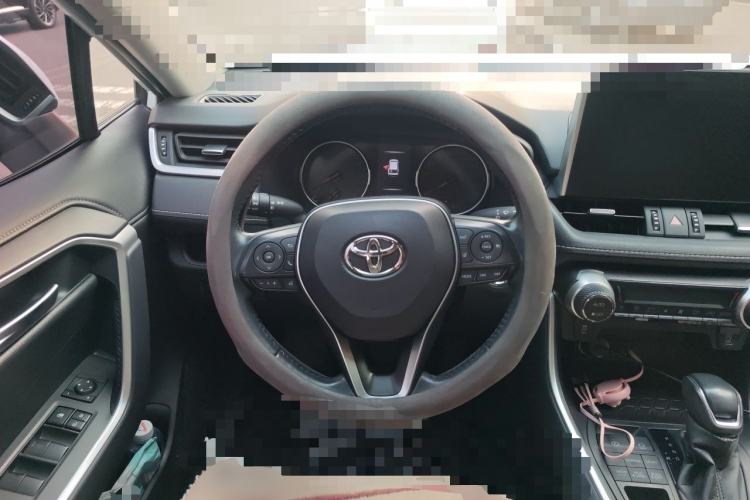 Used Toyota Wildlander 2021 2.0L CVT 4x4 Luxury Edition Steering Wheel