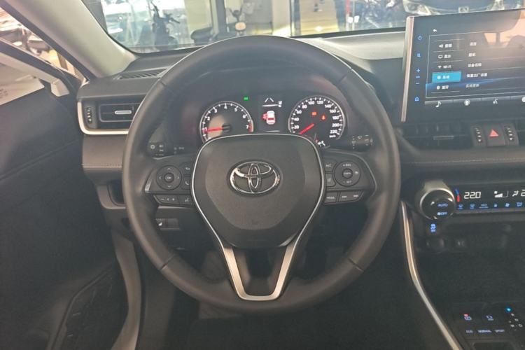 Used Toyota Wildlander 2021 2.0L CVT Two-Wheel Drive Luxury Edition Steering Wheel
