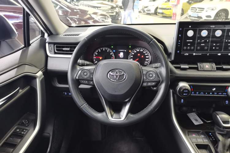 Used Toyota Wildlander 2021 2.0L CVT Two-Wheel Drive Luxury Edition Steering Wheel