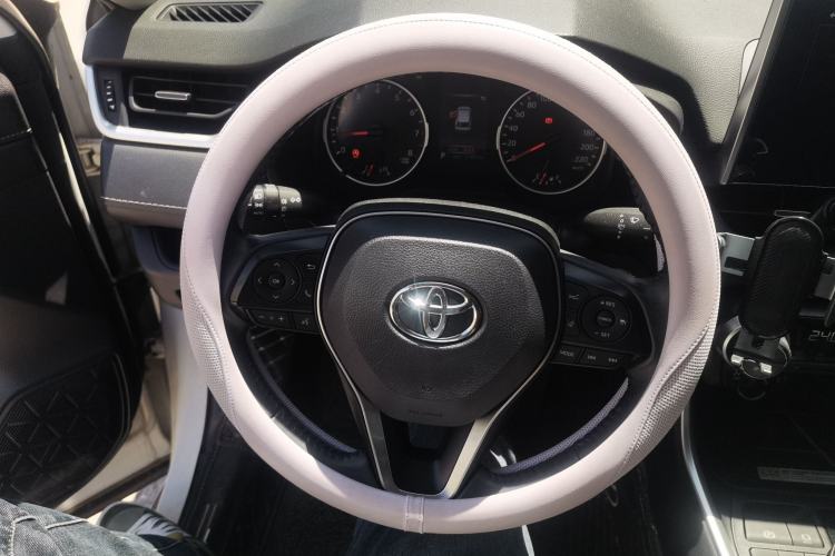 Used Toyota Wildlander 2021 2.0L CVT 4x4 Luxury Edition Steering Wheel