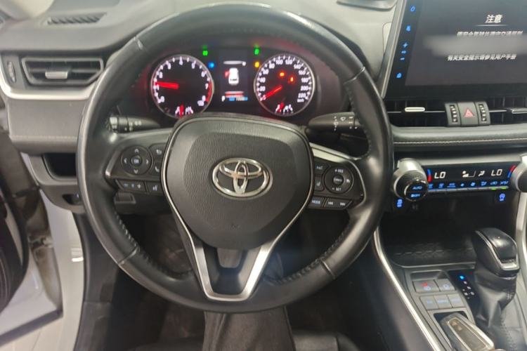 Used Toyota Wildlander 2021 2.0L CVT Two-Wheel Drive Luxury Edition Steering Wheel