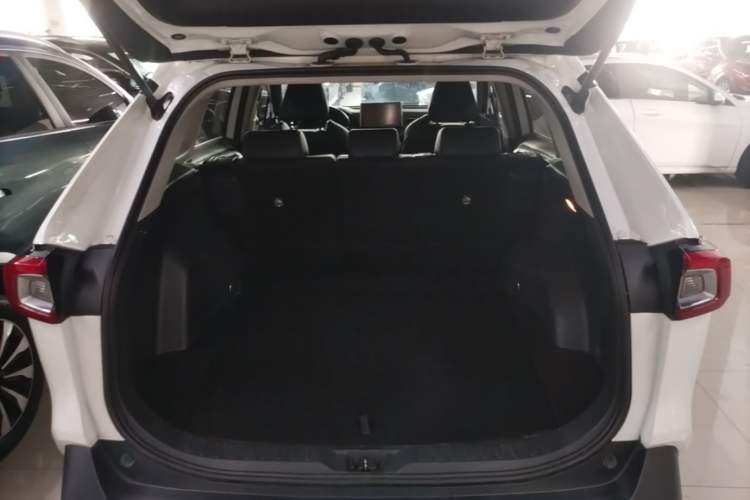 Used Toyota Wildlander 2021 2.0L CVT Two-Wheel Drive Luxury Edition Trunk