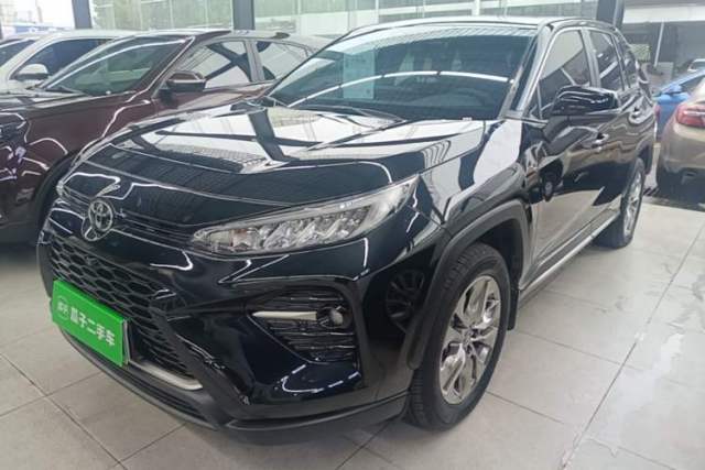 Używany Toyota Wildlander 2022 2.0L CVT Two-Wheel Drive Luxury PLUS Edition