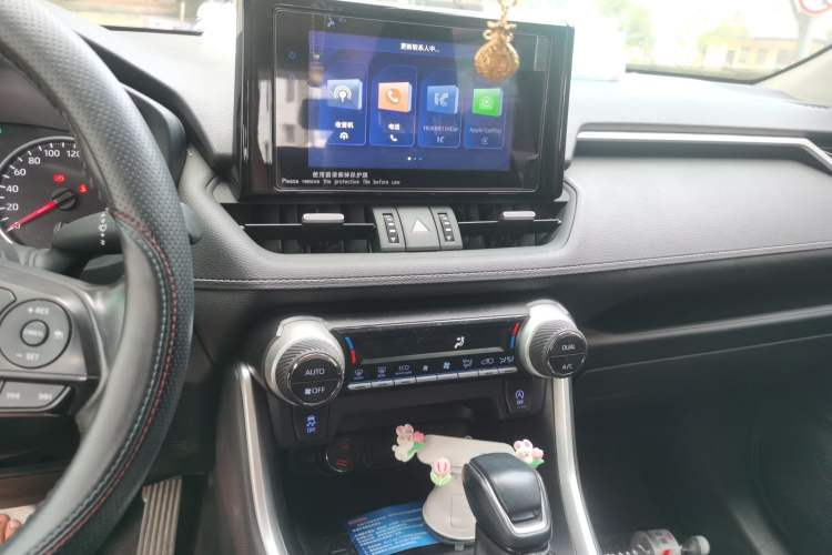 Used Toyota Wildlander 2022 2.0L CVT Two-Wheel Drive Urban Edition Audio And AC Panel
