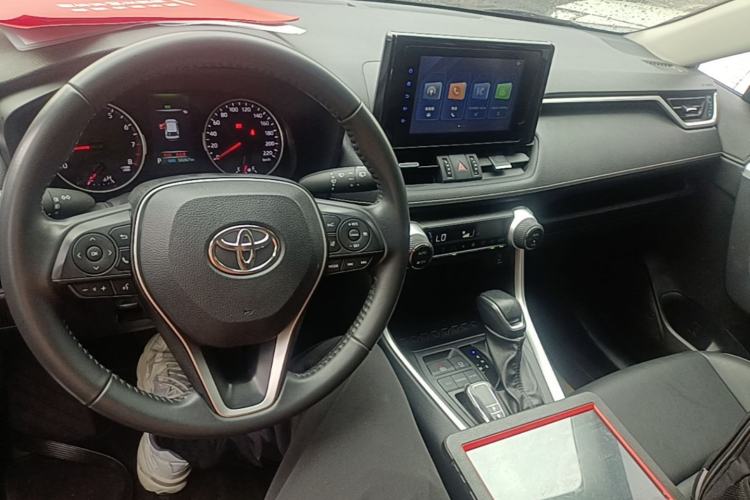 Used Toyota Wildlander 2022 2.0L CVT Two-Wheel Drive Urban Edition Center Console