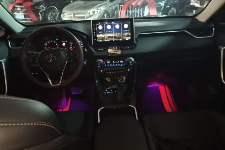 Used Toyota Wildlander 2022 2.0L CVT Two-Wheel Drive Luxury PLUS Edition Center Console