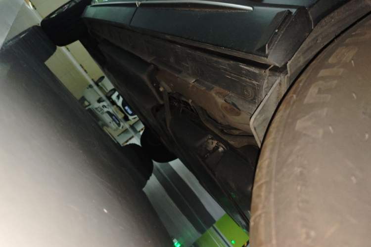 Used Toyota Wildlander 2022 Dual-Engine 2.5L E-CVT Two-Wheel Drive Prestige Edition Chassis Rear Left