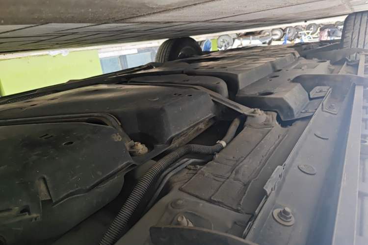 Used Toyota Wildlander 2022 Dual-Engine 2.5L E-CVT Two-Wheel Drive Luxury Edition Chassis Rear Left