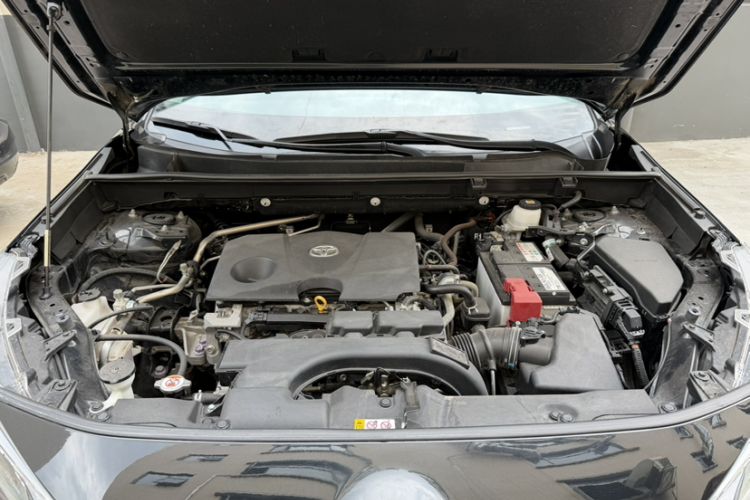 Used Toyota Wildlander 2022 2.0L CVT Two-Wheel Drive Leading Edition Engine Bay