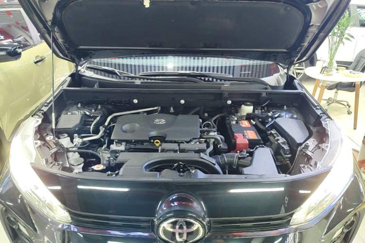 Used Toyota Wildlander 2022 2.0L CVT Two-Wheel Drive Luxury PLUS Edition Engine Bay