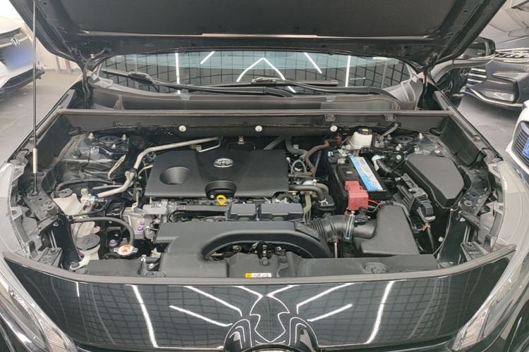 Used Toyota Wildlander 2022 2.0L CVT Two-Wheel Drive Luxury Edition Engine Bay