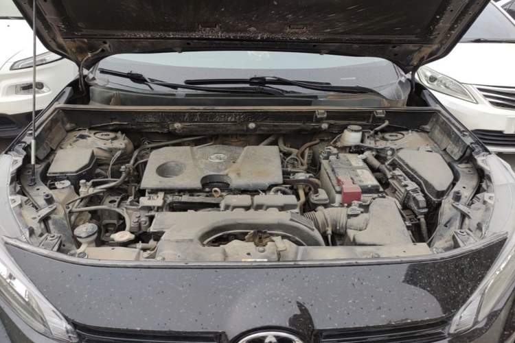 Used Toyota Wildlander 2022 2.0L CVT Two-Wheel Drive Luxury PLUS Edition Engine Bay