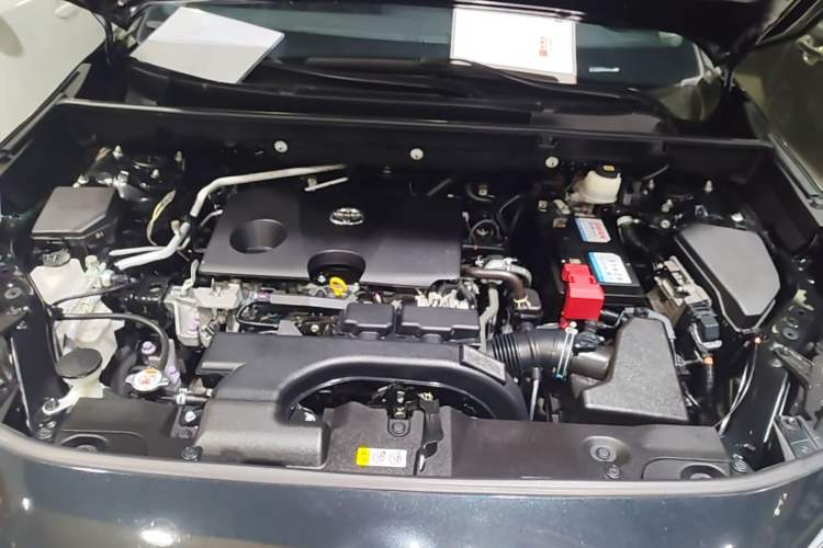 Used Toyota Wildlander 2022 2.0L CVT Two-Wheel Drive Luxury PLUS Edition Engine Bay