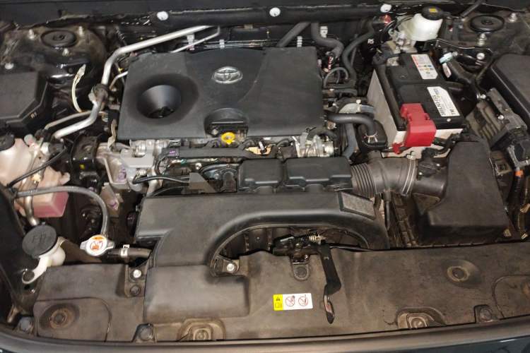 Used Toyota Wildlander 2022 2.0L CVT Two-Wheel Drive Luxury PLUS Edition Engine Bay