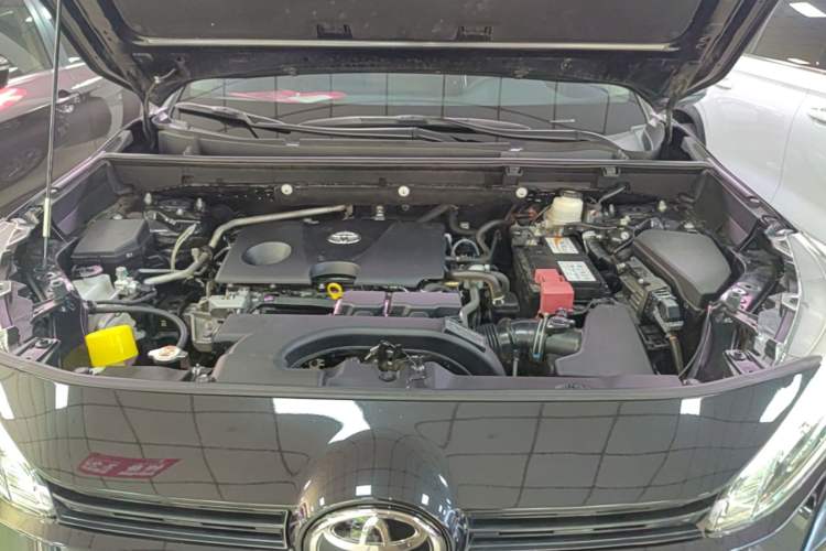 Used Toyota Wildlander 2022 2.0L CVT Two-Wheel Drive Luxury PLUS Edition Engine Bay