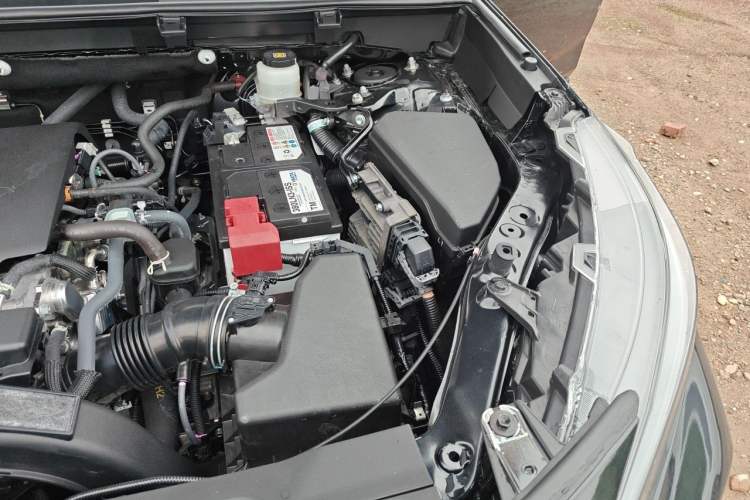 Used Toyota Wildlander 2022 2.0L CVT Two-Wheel Drive Luxury PLUS Edition Engine Bay Left