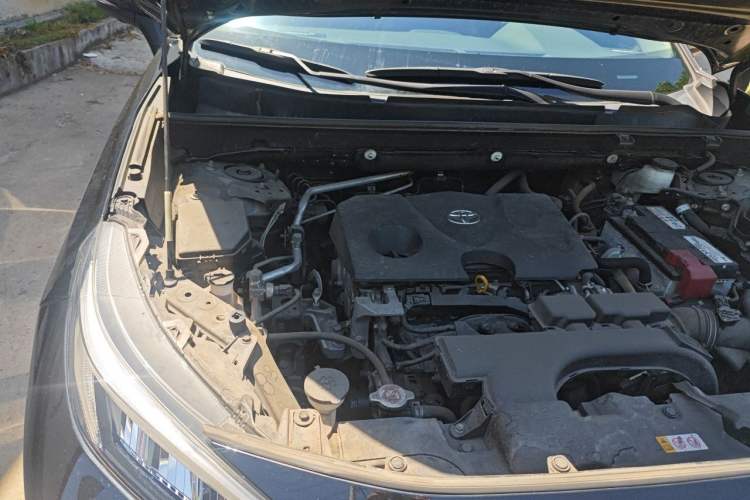 Used Toyota Wildlander 2022 2.0L CVT Two-Wheel Drive Luxury PLUS Edition Engine Bay Right