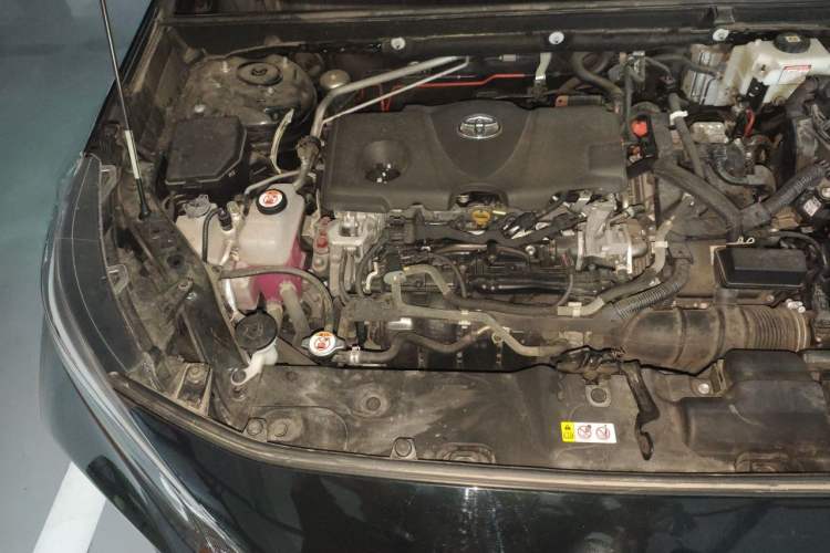 Used Toyota Wildlander 2022 Dual-Engine 2.5L E-CVT Two-Wheel Drive Prestige Edition Engine Bay Right