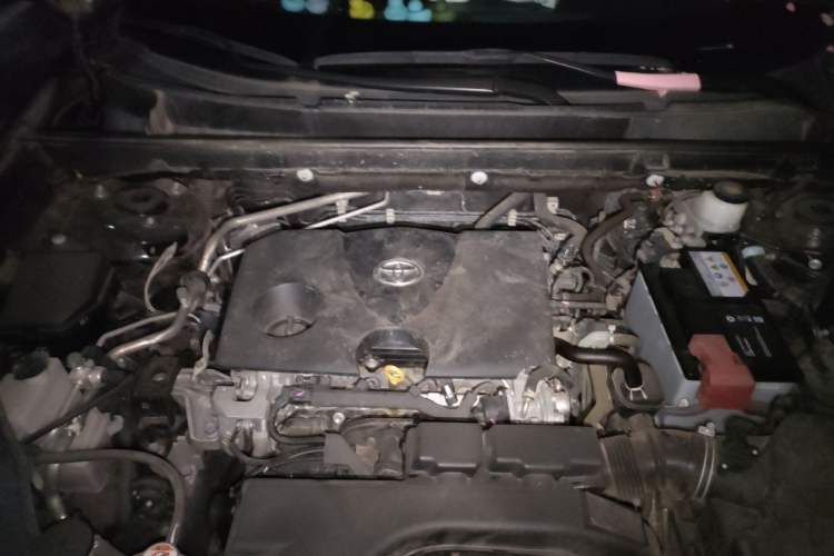 Used Toyota Wildlander 2022 2.0L CVT Two-Wheel Drive Luxury PLUS Edition Engine Bay