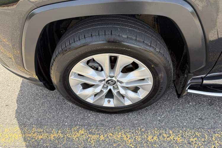 Used Toyota Wildlander 2022 2.0L CVT Two-Wheel Drive Leading Edition Exterior 10