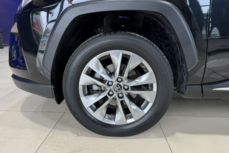 Used Toyota Wildlander 2022 2.0L CVT Four-Wheel Drive Luxury Edition Exterior 2