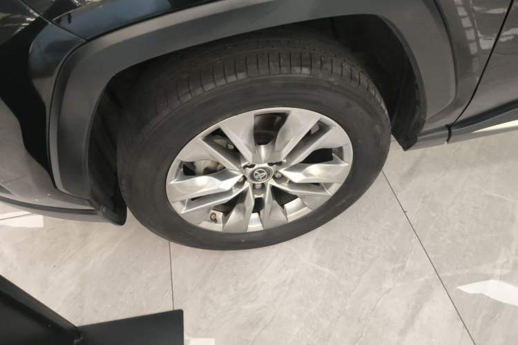 Used Toyota Wildlander 2022 2.0L CVT Two-Wheel Drive Luxury Edition Exterior 4