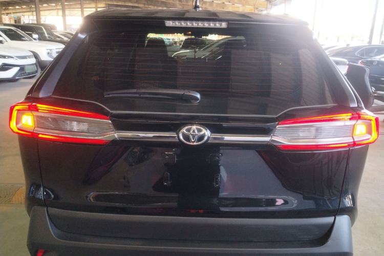 Used Toyota Wildlander 2022 Updated Version 2.0L CVT Two-Wheel Drive Leading Edition Exterior 4