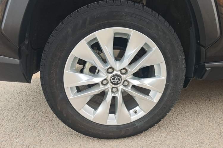 Used Toyota Wildlander 2022 Dual-Engine 2.5L E-CVT Two-Wheel Drive Urban Edition Exterior 5