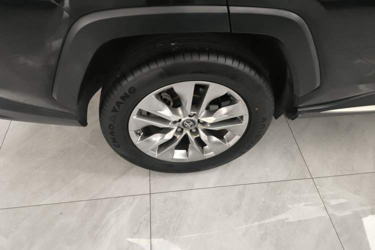 Used Toyota Wildlander 2022 2.0L CVT Two-Wheel Drive Luxury Edition Exterior 5