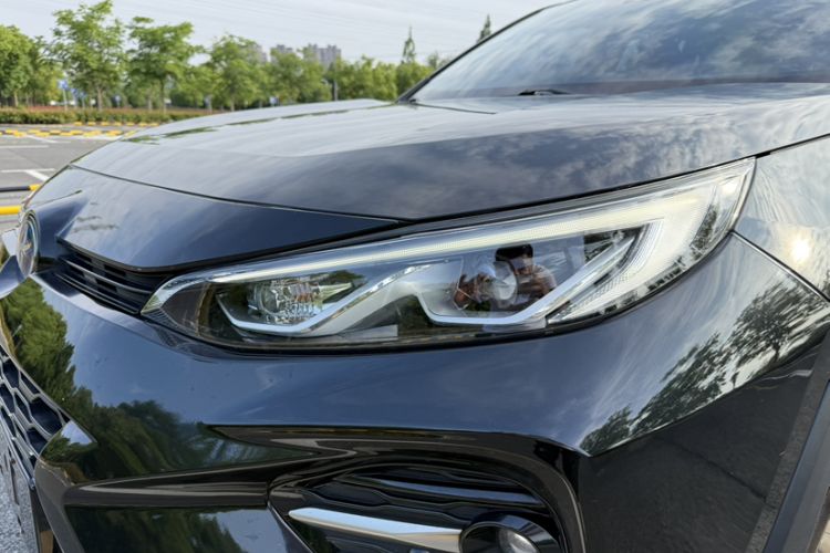 Used Toyota Wildlander 2022 Dual-Engine 2.5L E-CVT Two-Wheel Drive Prestige Edition Exterior 9