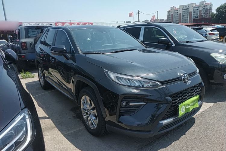 Used Toyota Wildlander 2022 2.0L CVT Two-Wheel Drive Luxury PLUS Edition Front Right 45 Deg