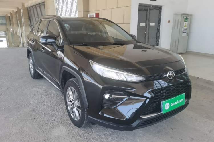 Used Toyota Wildlander 2022 2.0L CVT Two-Wheel Drive Luxury PLUS Edition Front Right 45 Deg