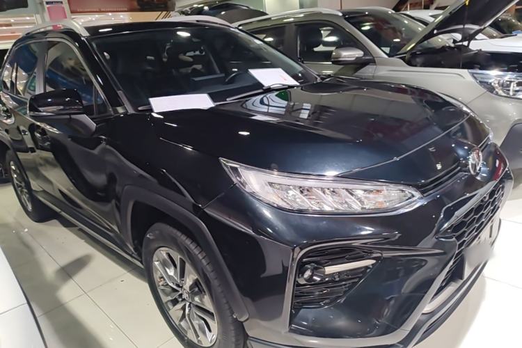 Used Toyota Wildlander 2022 2.0L CVT Two-Wheel Drive Luxury PLUS Edition Front Right 45 Deg
