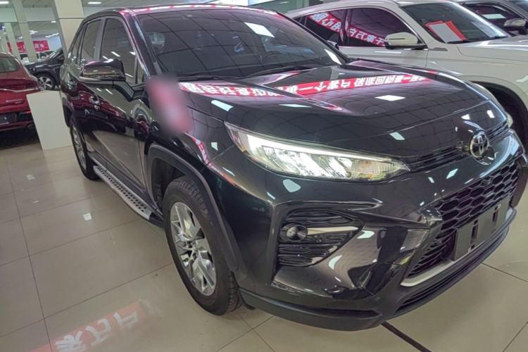 Used Toyota Wildlander 2022 2.0L CVT Two-Wheel Drive Luxury PLUS Edition Front Right 45 Deg